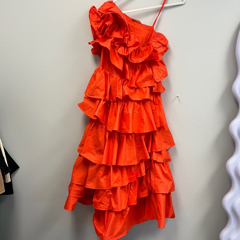 Ariadne Gown - Picture 4 of 9